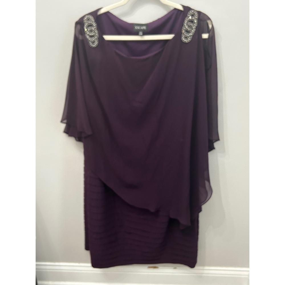 Xscape Womens 22W Purple Chiffon Cape Cocktail Dress Beaded Shoulder USA - Picture 5 of 5
